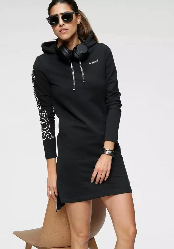 KangaROOS Sweatkleid mit Kapuze & großem Schriftzug-Druck am Arm 1 KangaROOS Sweatkleid mit Kapuze & großem Schriftzug-Druck am Arm