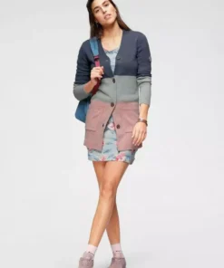 KangaROOS Longstrickjacke in Colorblocking -Optik 9 KangaROOS Longstrickjacke in Colorblocking -Optik -KangaROOS Verkaufsladen 14d8b1a5 1ab6 5e36 a608 971111866d65