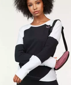 KangaROOS Sweatshirt im modischen Color-Blocking Koralle-grau, Hellt&uuml;rkis-ecru, Schwarz-wei&szlig; -KangaROOS Verkaufsladen 21381357