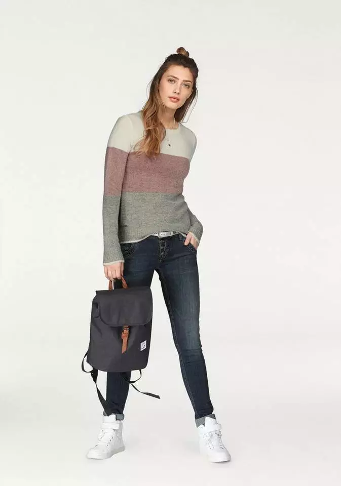 KangaROOS Rundhalspullover aus Loop-Garn im besonderen Blockstreifen 5 KangaROOS Rundhalspullover aus Loop-Garn im besonderen Blockstreifen – Bild 5