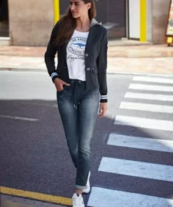 KangaROOS Sweatblazer mit vielen Details und abnehmbarer Kapuze -KangaROOS Verkaufsladen 27658203