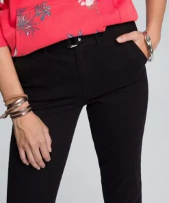 KangaROOS Chinohose im 2tlg. Set mit gewebtem Gürtel 10 KangaROOS Chinohose im 2tlg. Set mit gewebtem Gürtel -KangaROOS Verkaufsladen 279d73a9 c918 58a3 bbca 53a42bdc6226