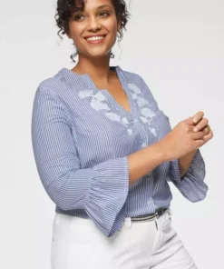 KangaROOS Hemdbluse mit Volants am Ärmel und Blumen-Stickerei vorne 19 KangaROOS Hemdbluse mit Volants am Ärmel und Blumen-Stickerei vorne -KangaROOS Verkaufsladen 30207804