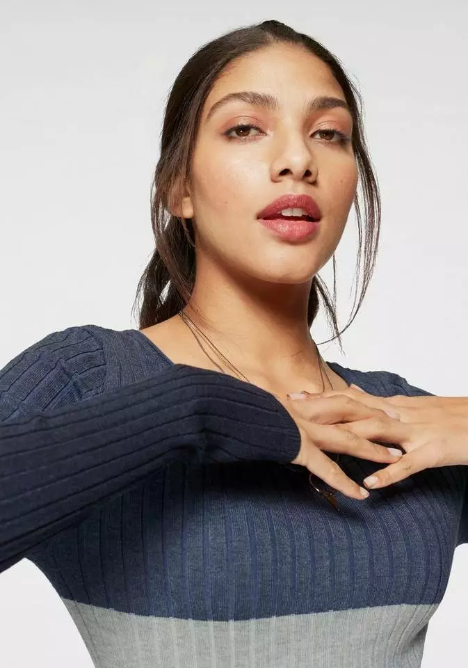 KangaROOS Strickkleid in Rippstrick und Colorblocking-Optik 3 KangaROOS Strickkleid in Rippstrick und Colorblocking-Optik – Bild 3