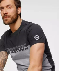 KangaROOS Rundhalsshirt mit Logofrontprint 7 KangaROOS Rundhalsshirt mit Logofrontprint -KangaROOS Verkaufsladen 5fbeb9eb 8dfc 575c 8273 b3408a885ed3