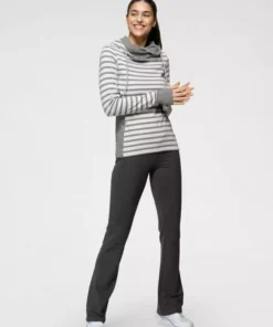 KangaROOS Streifenpullover mit tollem hohen Kragen und Tunnelzug - NEUE KOLLEKTION Grafit-wollweiß, Hellblau-marine 12 KangaROOS Streifenpullover mit tollem hohen Kragen und Tunnelzug - NEUE KOLLEKTION Grafit-wollweiß, Hellblau-marine -KangaROOS Verkaufsladen 63069000 3f50 5e87 b7be 8a9bee655bd9