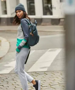 KangaROOS Strickpullover in farbenfroher Streifen-Optik 15 KangaROOS Strickpullover in farbenfroher Streifen-Optik -KangaROOS Verkaufsladen 6fae2ad7 1b8c 56c0 8f0b 295493dd1f14