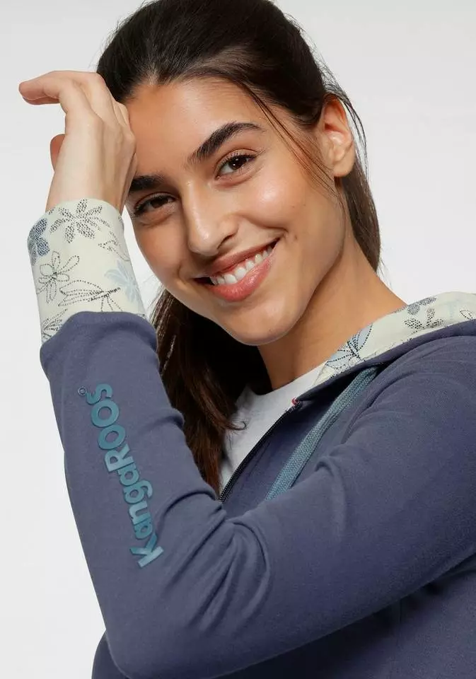 KangaROOS Sweatjacke mit bedrucktem Kapuzenfutter und Ärmelaufschlag - NEUE KOLLEKTION Schwarz-gepunktet, Marine-geblümt 4 KangaROOS Sweatjacke mit bedrucktem Kapuzenfutter und Ärmelaufschlag - NEUE KOLLEKTION Schwarz-gepunktet, Marine-geblümt – Bild 4