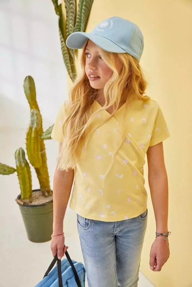 KangaROOS T-Shirt in Wickeloptik 4 KangaROOS T-Shirt in Wickeloptik – Bild 4