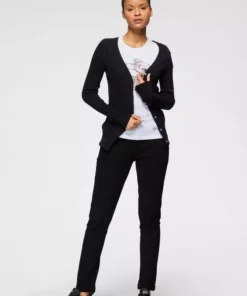 KangaROOS Strickjacke in breit geripptem Feinstrick unf Markennamen auf dem Arm - NEUE KOLLEKTION Marine, Schwarz, Rosa 13 KangaROOS Strickjacke in breit geripptem Feinstrick unf Markennamen auf dem Arm - NEUE KOLLEKTION Marine, Schwarz, Rosa -KangaROOS Verkaufsladen 756e85ff 8ebf 52b0 8ee5 1c7a5262f4ca