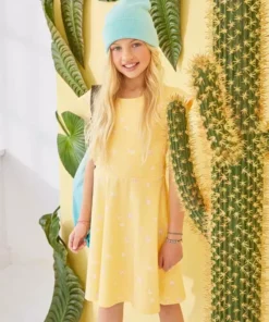 KangaROOS Skaterkleid mit kleinen Flügelärmeln -KangaROOS Verkaufsladen 7e1689a9 1412 5df9 b854 0a18bb3c83bd