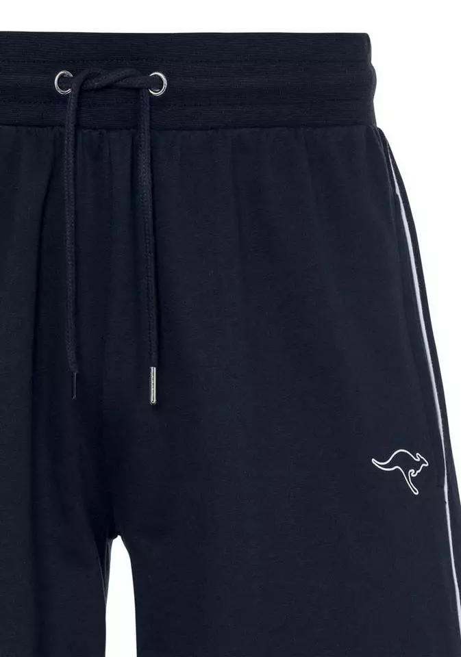 KangaROOS Relaxshorts mit kleinem Logodruck Schwarz, Navy 4 KangaROOS Relaxshorts mit kleinem Logodruck Schwarz, Navy – Bild 4
