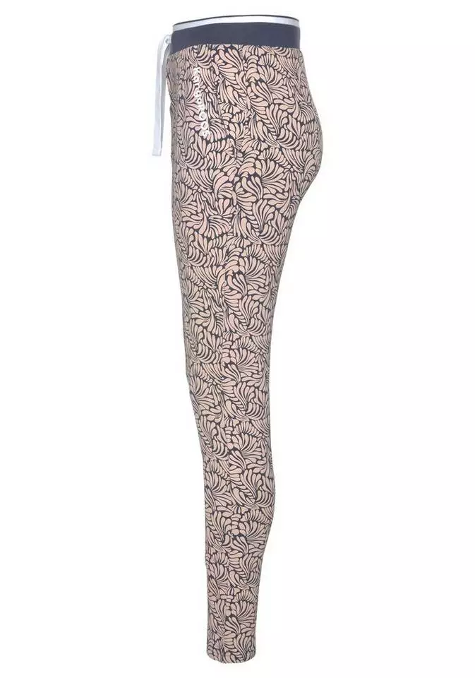 KangaROOS Loungehose mit modischem Allover-Druck und elastischem Bund - NEUE KOLLEKTION Schwarz-weiß, Jeansblau-rosa 9 KangaROOS Loungehose mit modischem Allover-Druck und elastischem Bund - NEUE KOLLEKTION Schwarz-weiß, Jeansblau-rosa – Bild 9