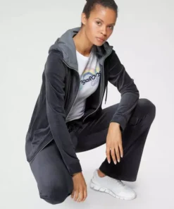 KangaROOS Jazzpants aus weichem Nicky-Samt mit collem Nieten-Logo - NEUE KOLLEKTION Schwarz, Marine 19 KangaROOS Jazzpants aus weichem Nicky-Samt mit collem Nieten-Logo - NEUE KOLLEKTION Schwarz, Marine -KangaROOS Verkaufsladen a1351930 5009 57b4 9dff a9486125be0f