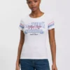 KangaROOS T-Shirt mit coolem Frontprint im College-Look - NEUE KOLLEKTION