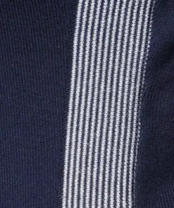 KangaROOS Strickkleid mit Kapuze und konstrastfarbenen Streifen-Elementen - NEUE KOLLEKTION Marine-weiß, Schwarz-weiß -KangaROOS Verkaufsladen b35b6e54 ff9b 5da8 b4e8 637d953e202c