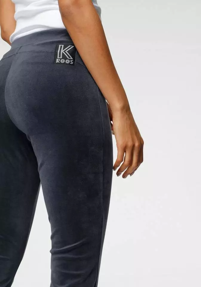 KangaROOS Jazzpants aus weichem Nicky-Samt mit collem Nieten-Logo - NEUE KOLLEKTION Schwarz, Marine 3 KangaROOS Jazzpants aus weichem Nicky-Samt mit collem Nieten-Logo - NEUE KOLLEKTION Schwarz, Marine – Bild 3