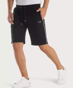 KangaROOS Relaxshorts mit kleinem Logodruck Schwarz, Navy 21 KangaROOS Relaxshorts mit kleinem Logodruck Schwarz, Navy -KangaROOS Verkaufsladen c0f90876 90a4 5374 933f f331ff77e49c