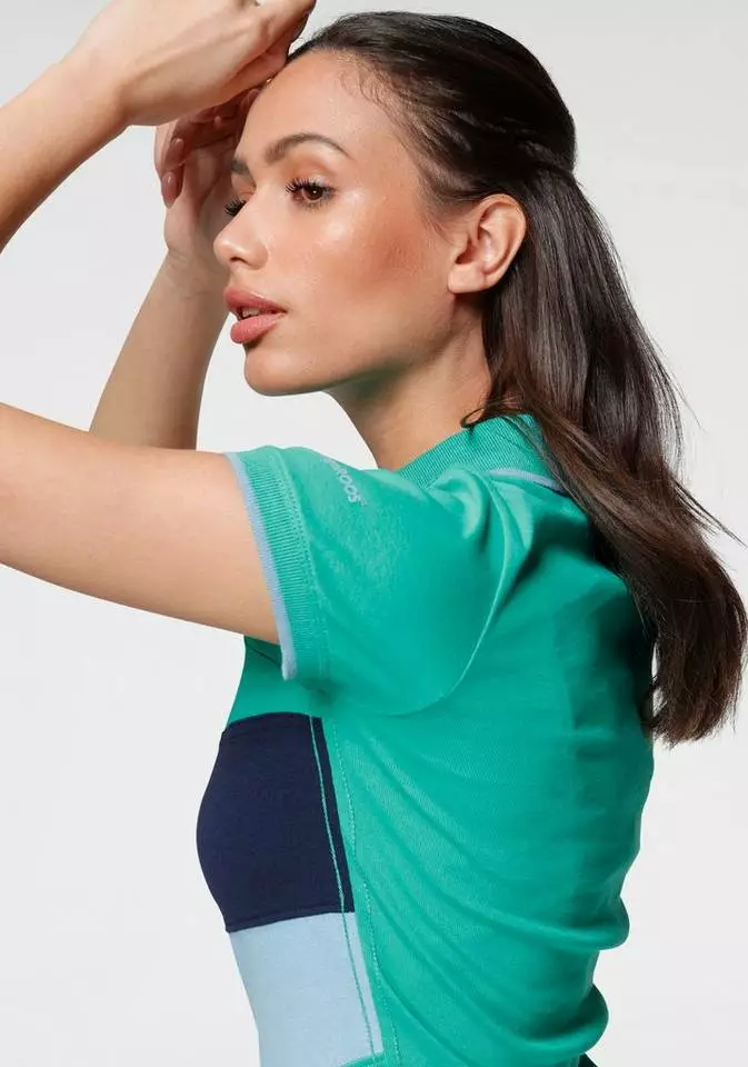 KangaROOS Poloshirt mit Colorblocking Hummer-blau, Grün-marine, Marine-grün-weiß, Weiß-rot-marine 4 KangaROOS Poloshirt mit Colorblocking Hummer-blau, Grün-marine, Marine-grün-weiß, Weiß-rot-marine – Bild 4