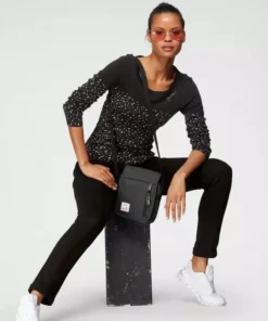 KangaROOS 2-in-1-Langarmshirt mit modischem Uni + Allover-Druck Mix - NEUE KOLLEKTION Mauve, Schwarz, Marine -KangaROOS Verkaufsladen f37a820f 3052 5763 855a a138912cb6bb